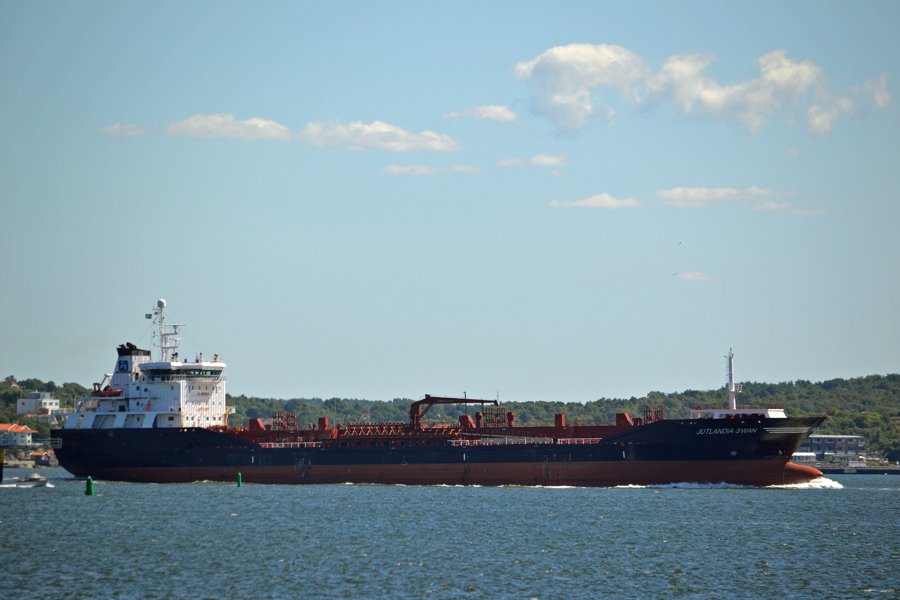 Ship Expected: HEINRICH for Clydebank 