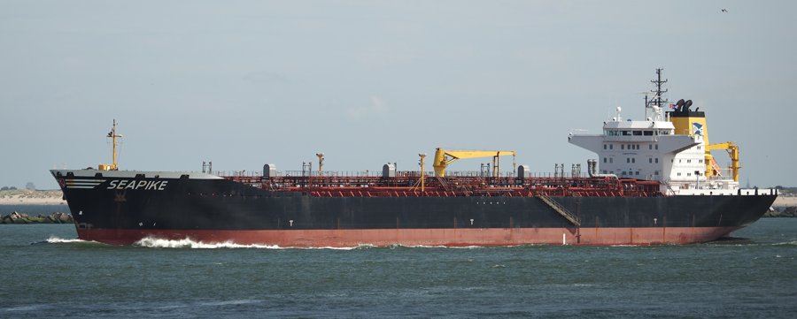 East British Isles Map: Anchored off Felixstowe: SEAPIKE