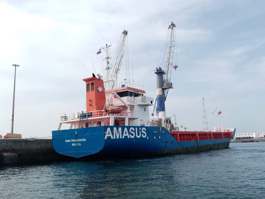 Off Aberdeen Inbound for Montrose - EEMS TRANSPORTER