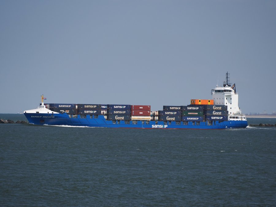 Ship Expected: SAMSKIP INNOVATOR for Grangemouth 
