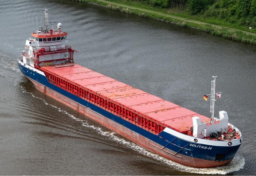 Docked Ayr today SOLITASH-H