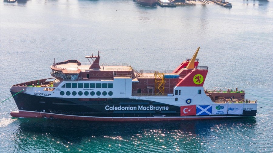 Expected Arrival: ISLE OF ISLAY at Brodick Pier