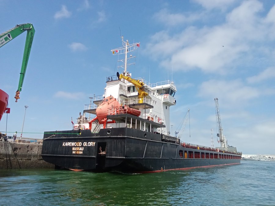Ship Expected: KAREWOOD GLORY       for Rosyth 