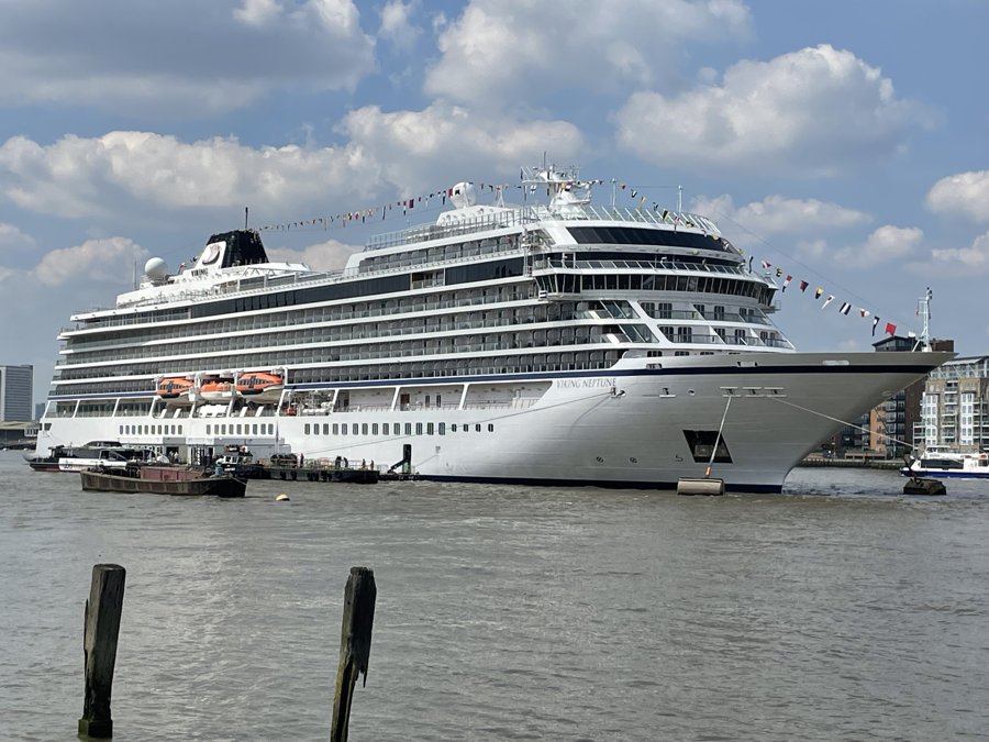 Ship Expected: VIKING NEPTUNE for Leith 