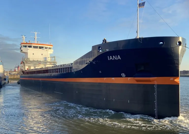 Transit: IANA                 entering English South Coast at The Dover Strait