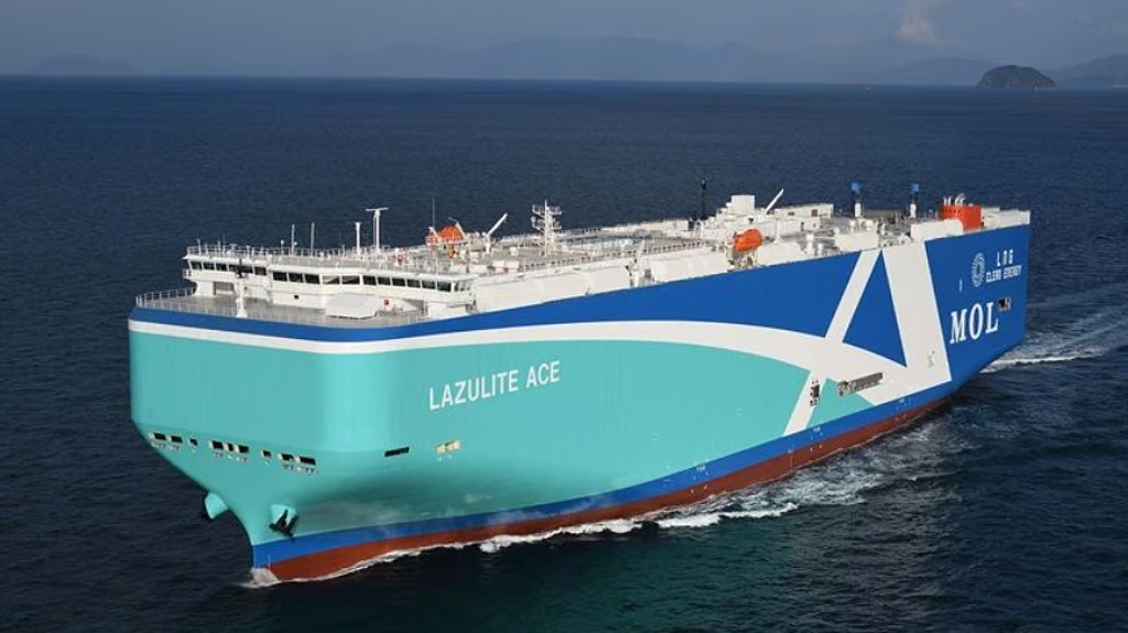 Bristol Channel Departure: LAZULITE ACE        