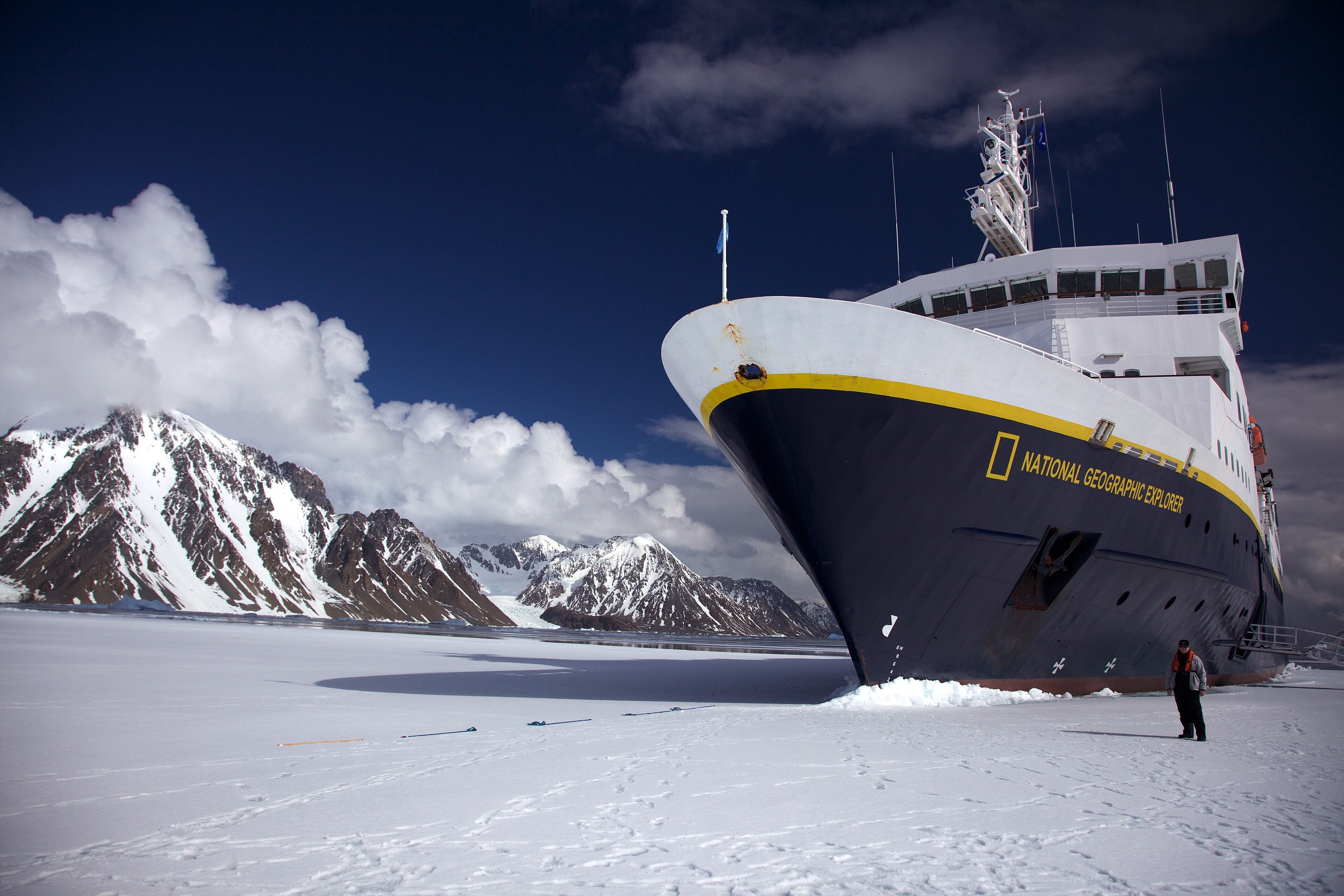  Celtic Sea - NG EXPLORER transiting Celtic Sea