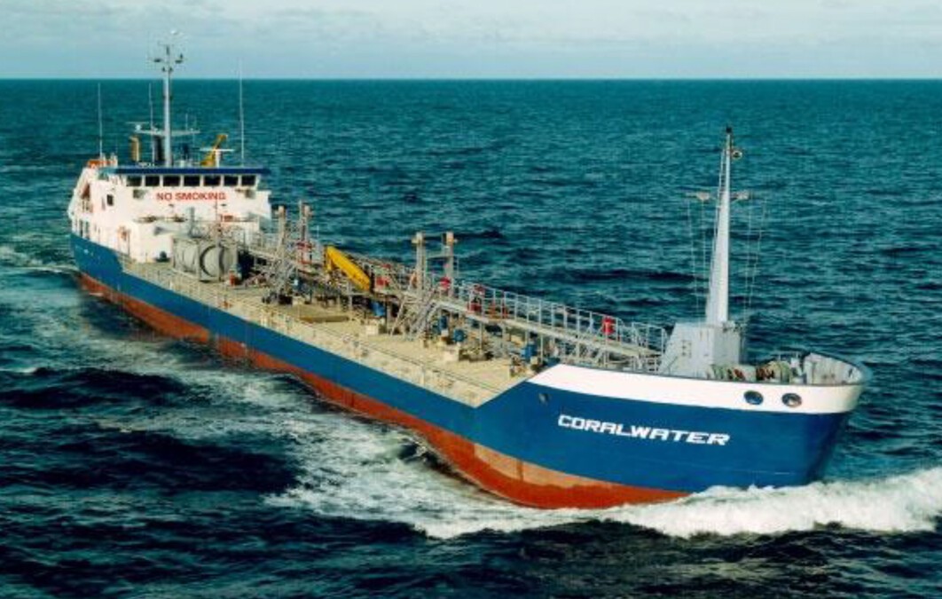  Scottish West Coast - CORALWATER transiting North Channel at Belfast