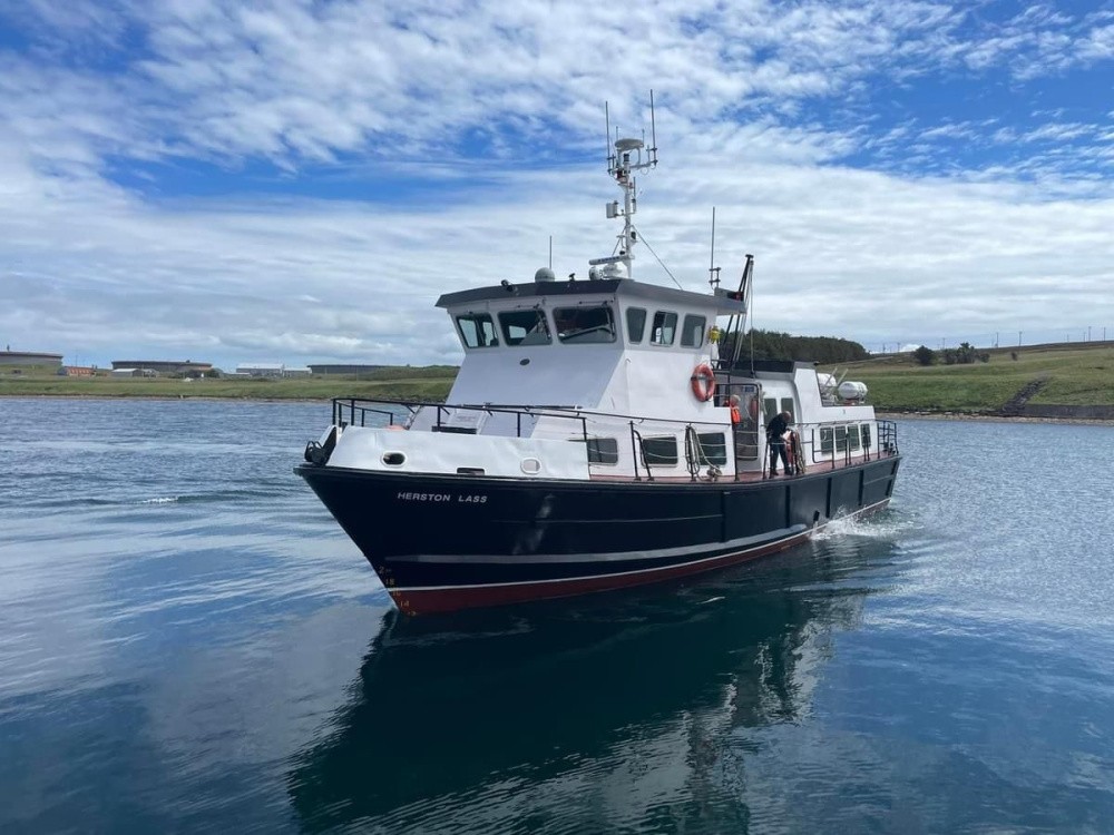  Scottish East Coast - HERSTON LASS         transiting John O'Groats Approach
