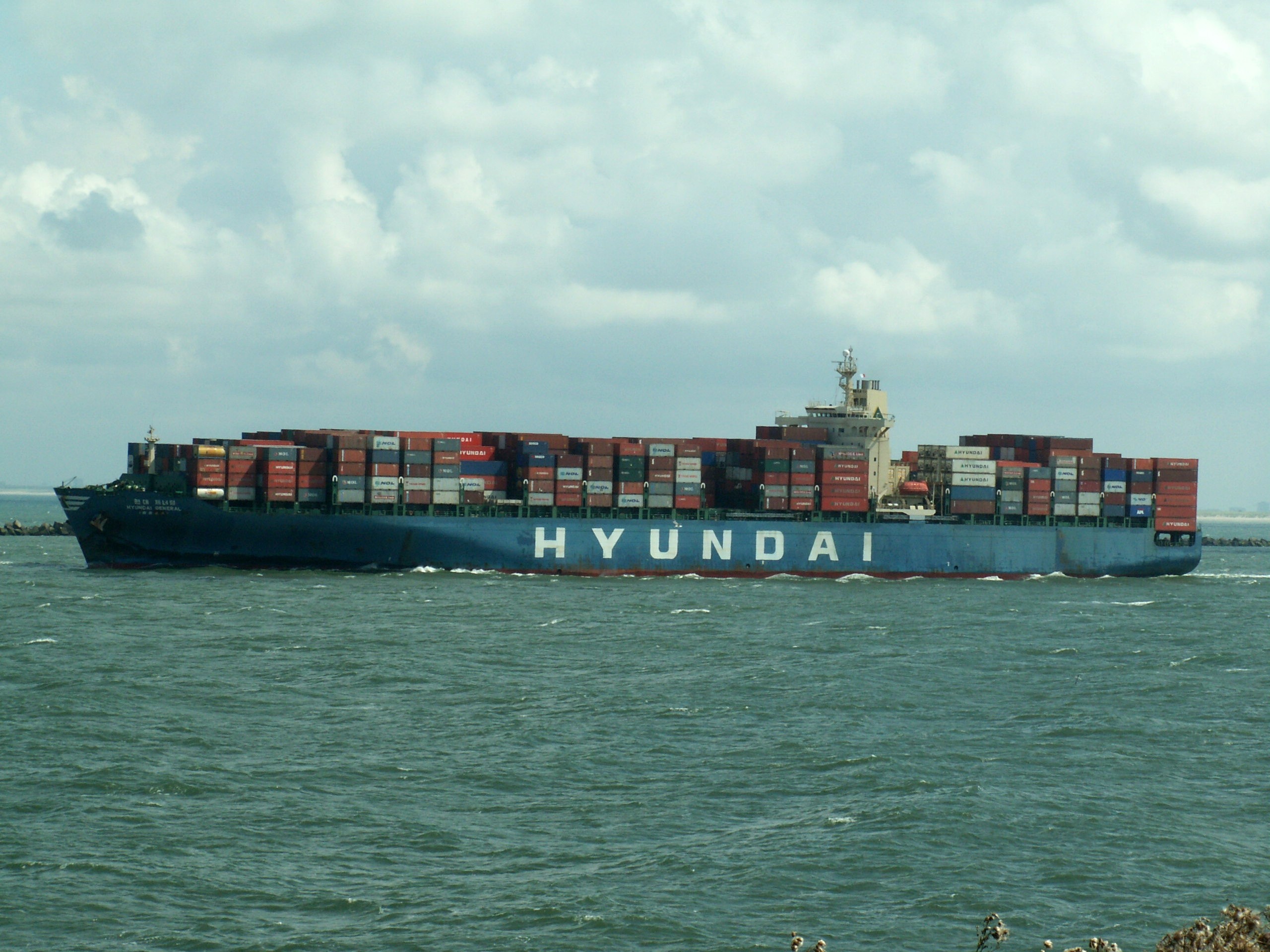  Celtic Sea - MSC SAMANTHA VI transiting Celtic Sea