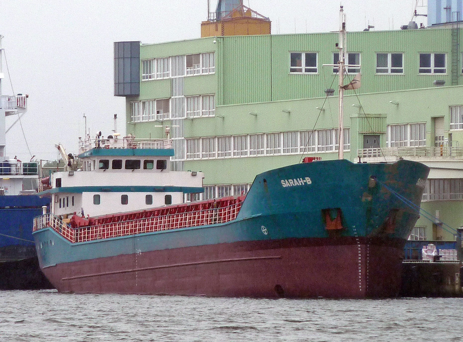 Thames Departure: SARAH-B