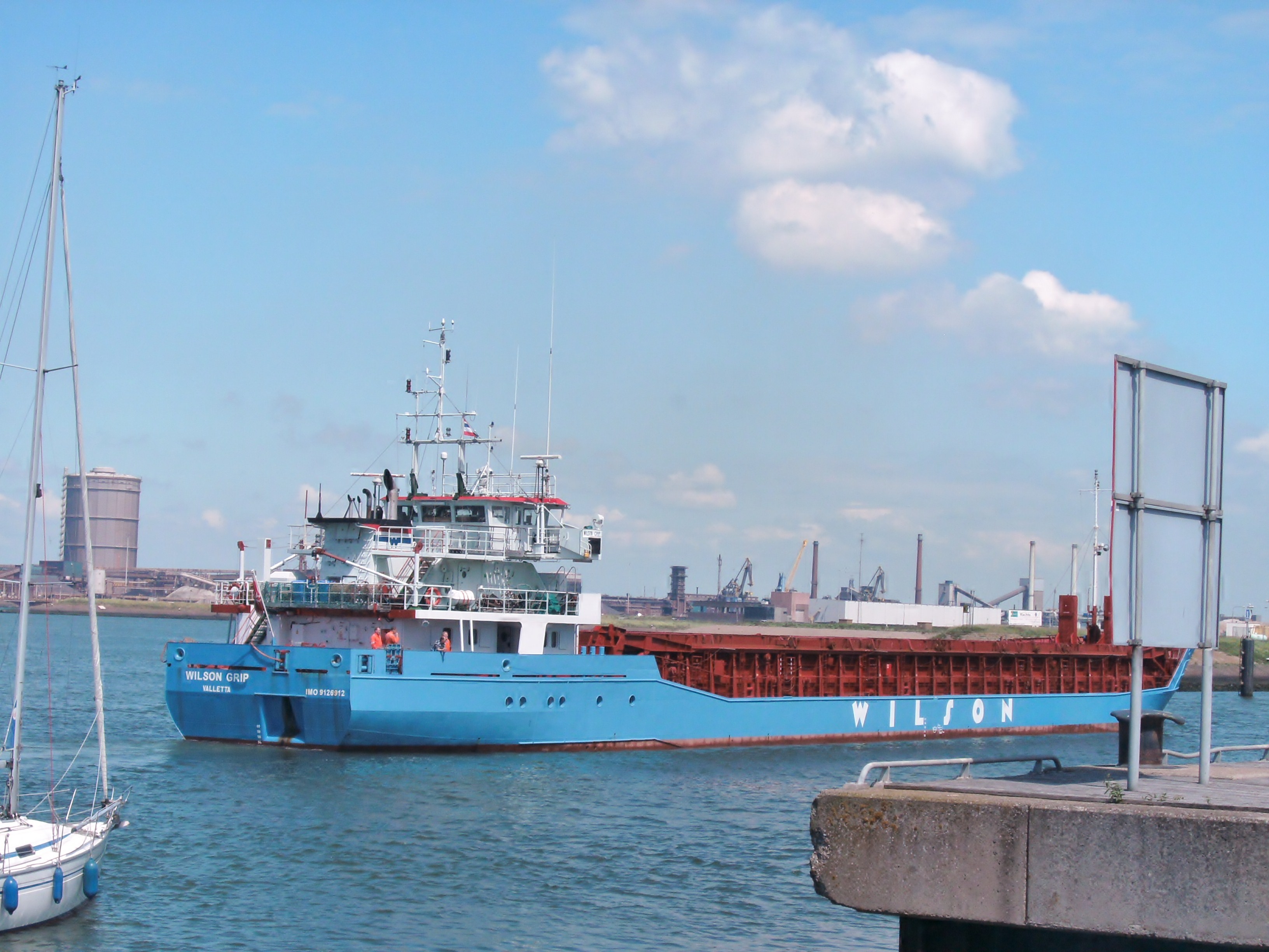 Transit: WILSON GRIP          entering English South Coast at The Dover Strait