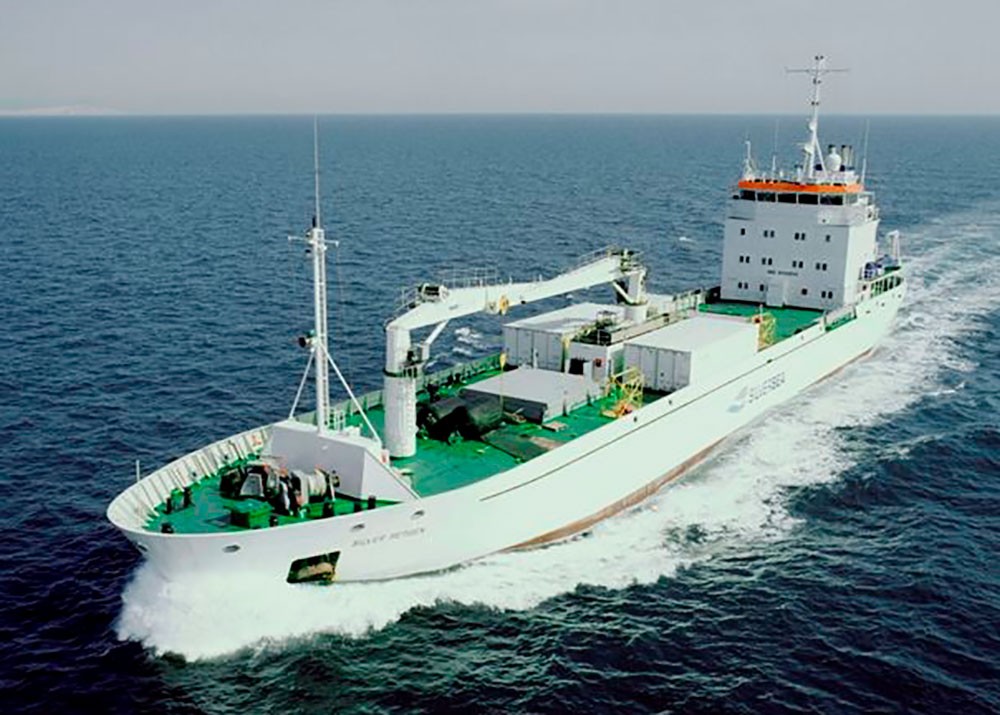  Celtic Sea - SILVER BERGEN        transiting Celtic Sea