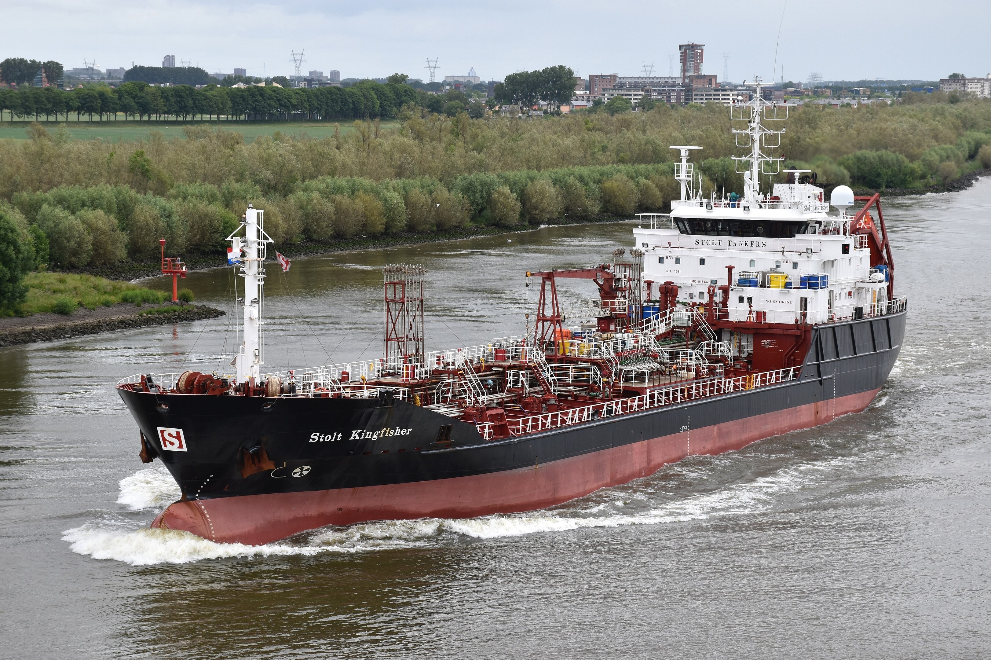 Mersey Departure: STOLT KINGFISHER    