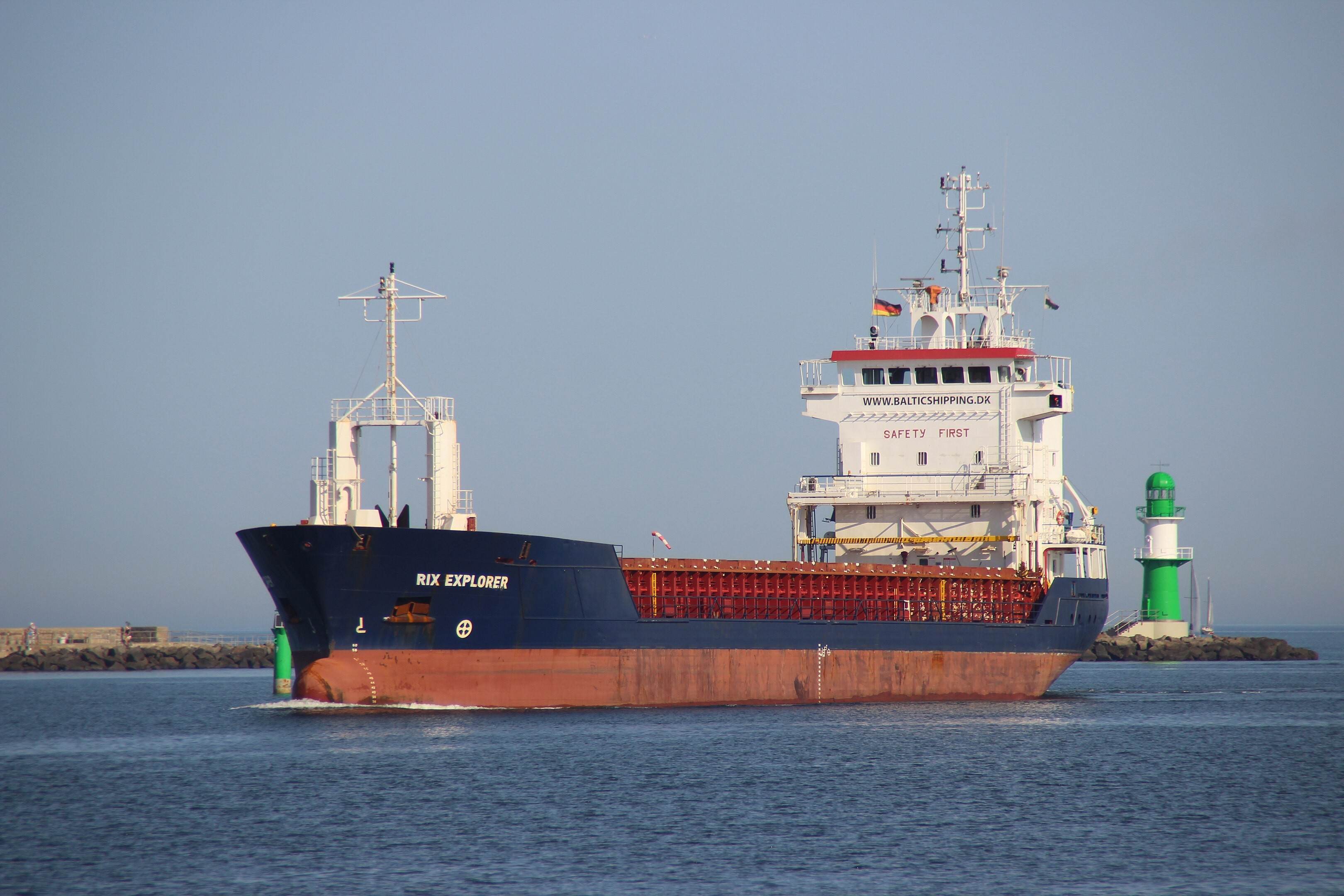 Transit: RIX EXPLORER entering English South Coast at The Dover Strait