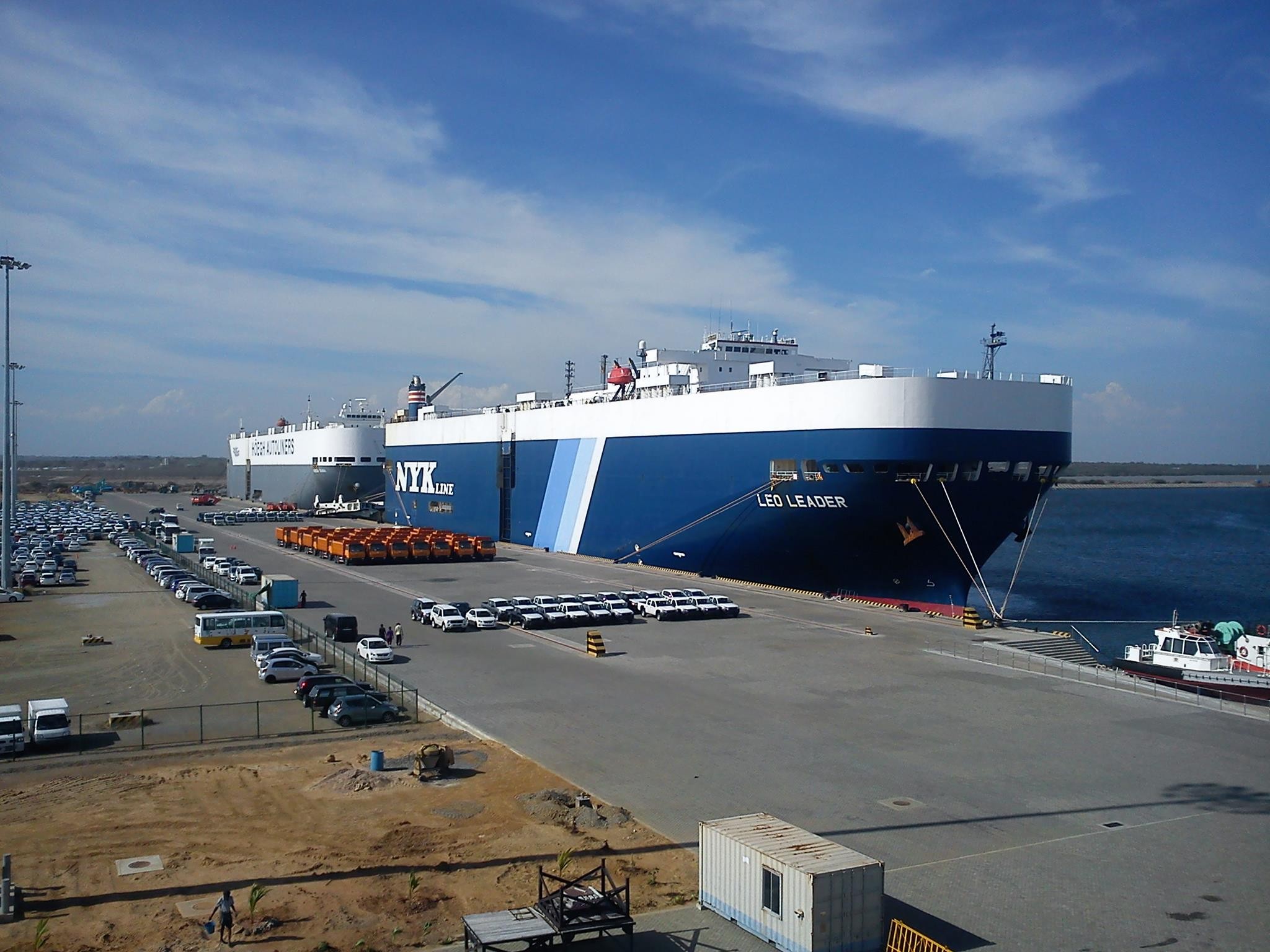  Celtic Sea - LEO LEADER           transiting Celtic Sea