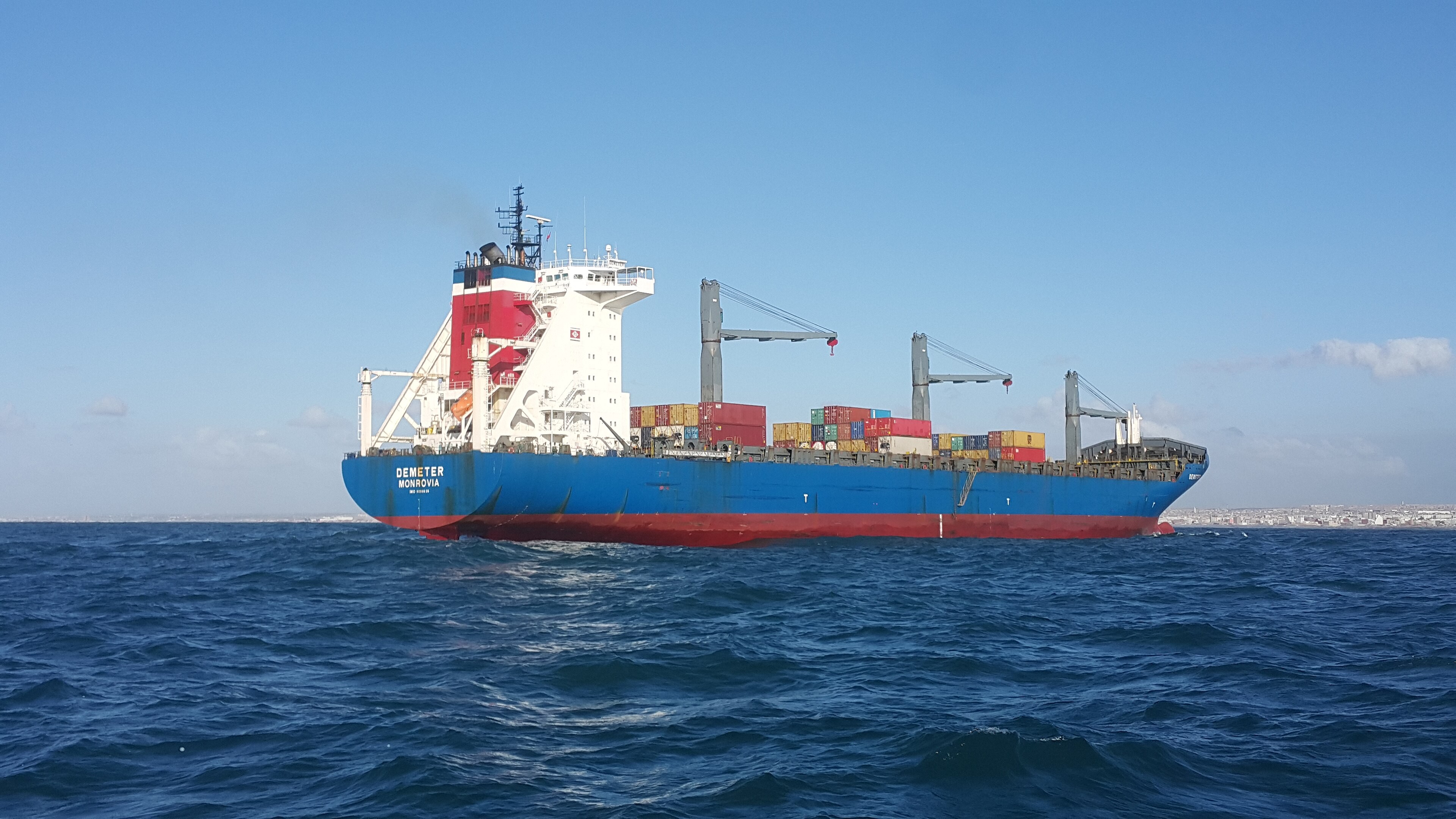 Cork Harbour Departure: INDEPENDENT PRIMERO