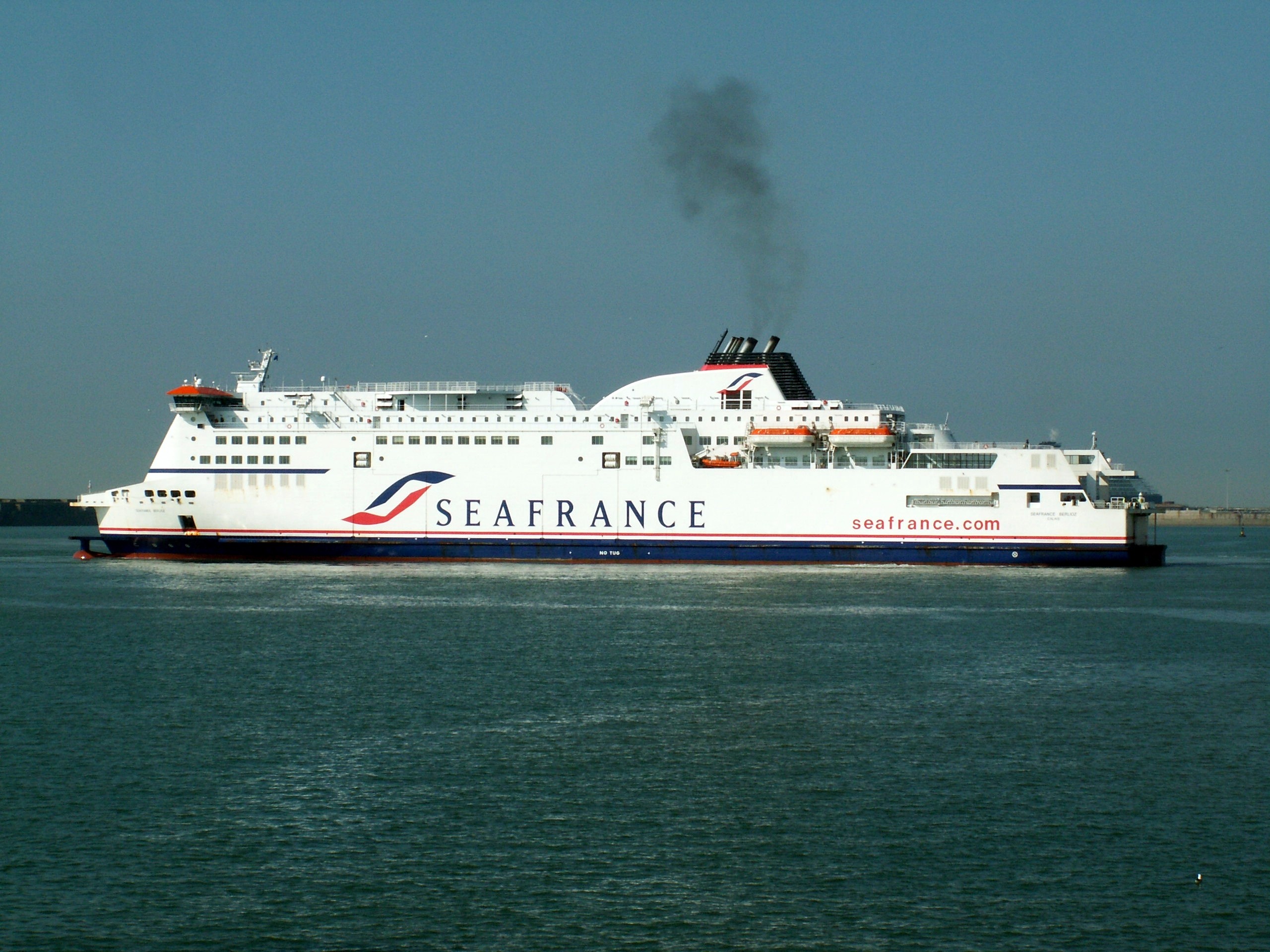 Transit: COTE DES FLANDRES    entering English South Coast at The Dover Strait