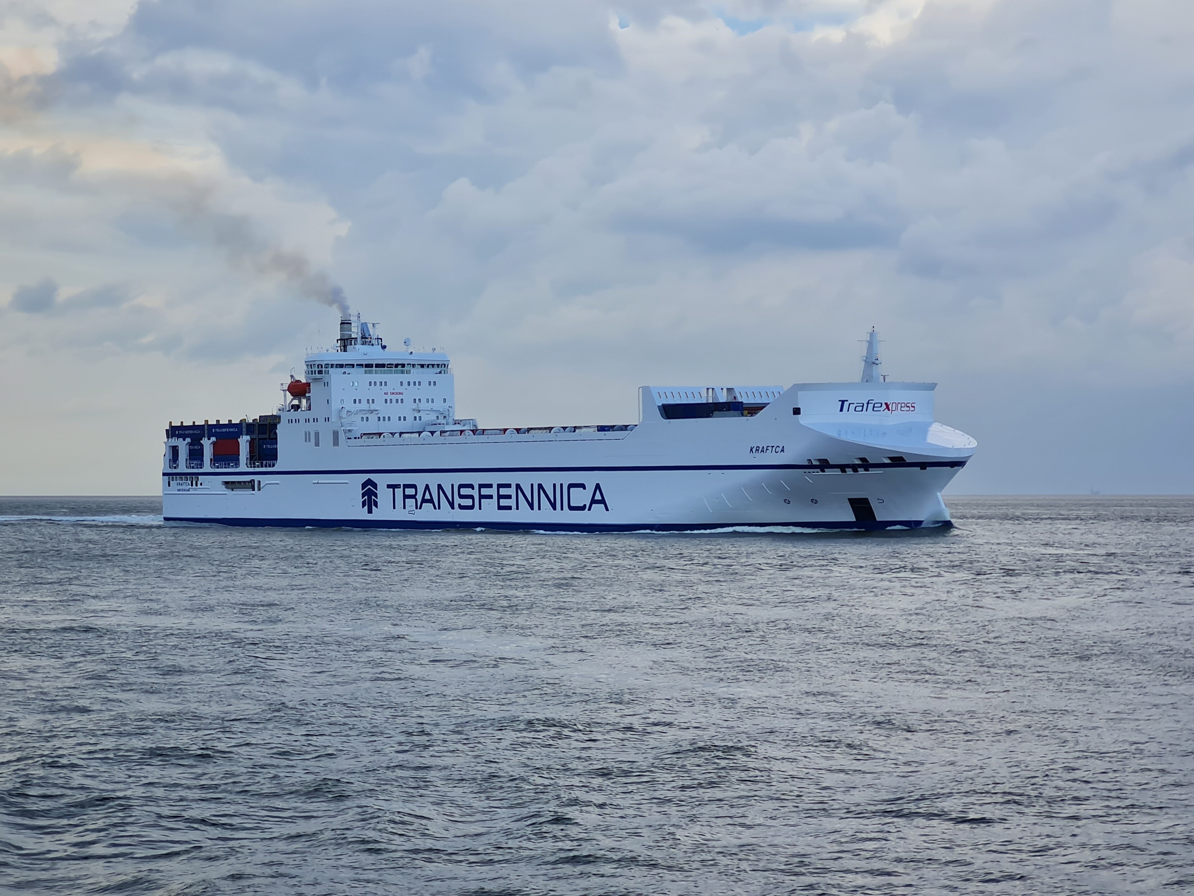 Thames Arrival: KRAFTCA             