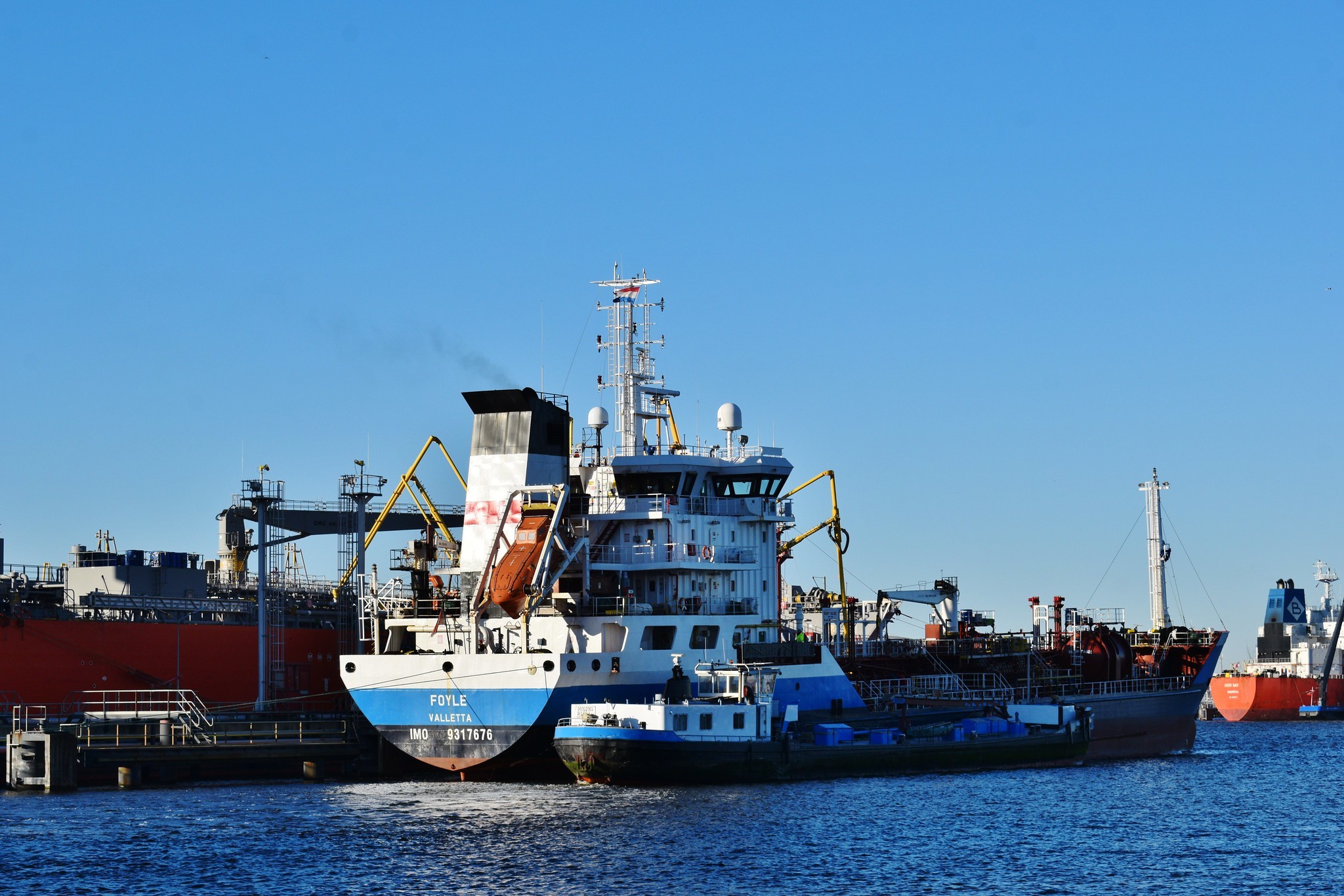 Transit: FOYLE entering English South Coast at The Dover Strait