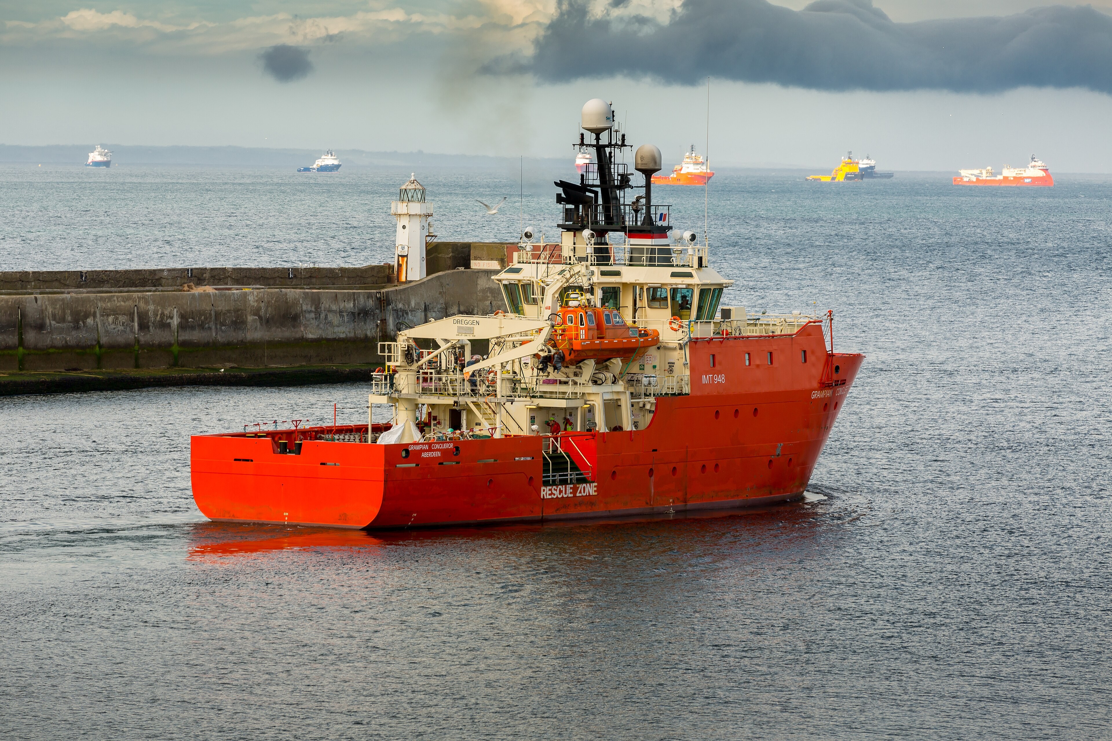 Scottish East Coast - GRAMPIAN CONQUEROR transiting Aberdeenshire Coast