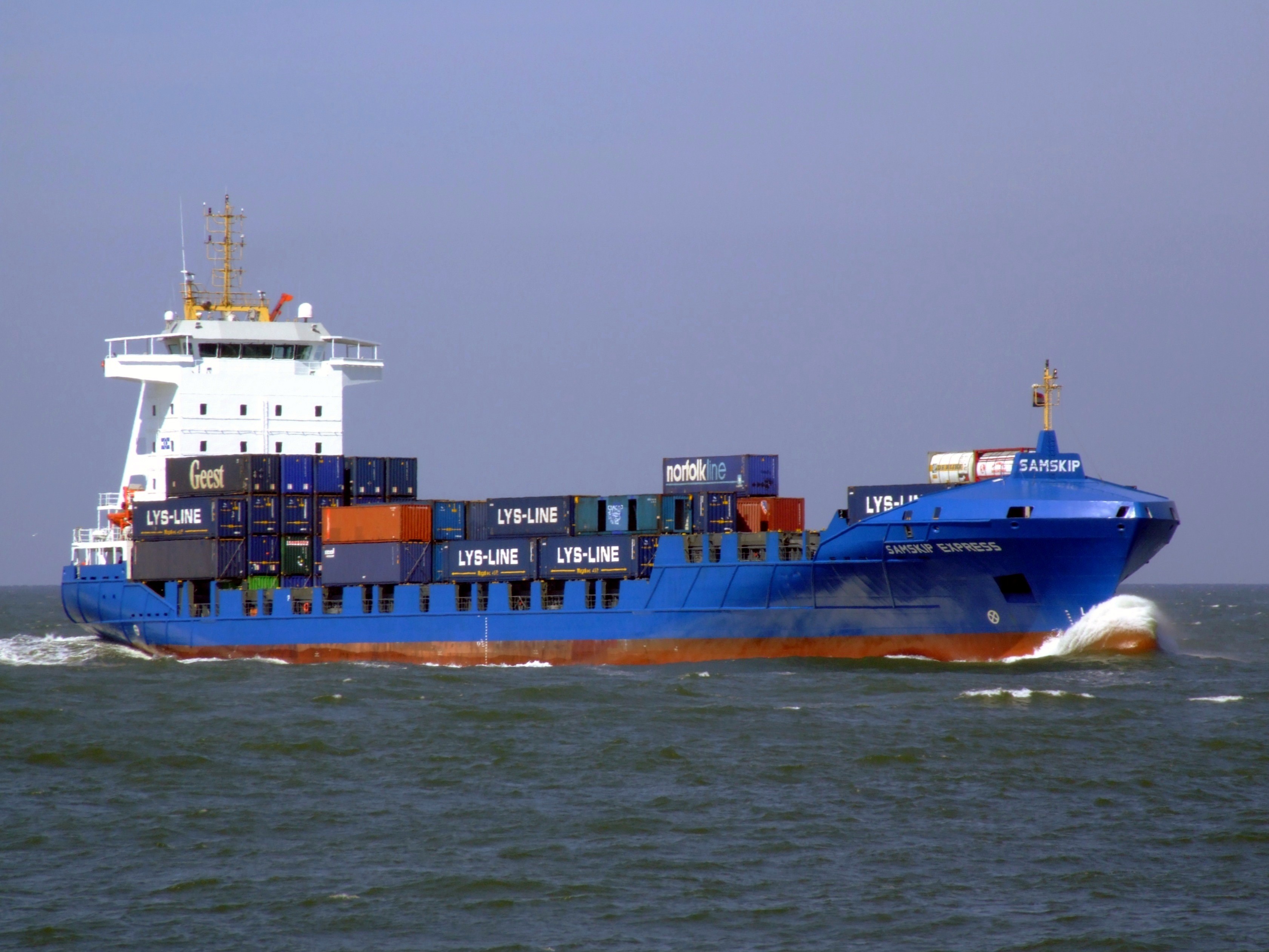 Humber Arrival: SAMSKIP EXPRESS     