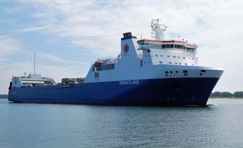 Transit: TAVASTLAND entering English South Coast at The Dover Strait