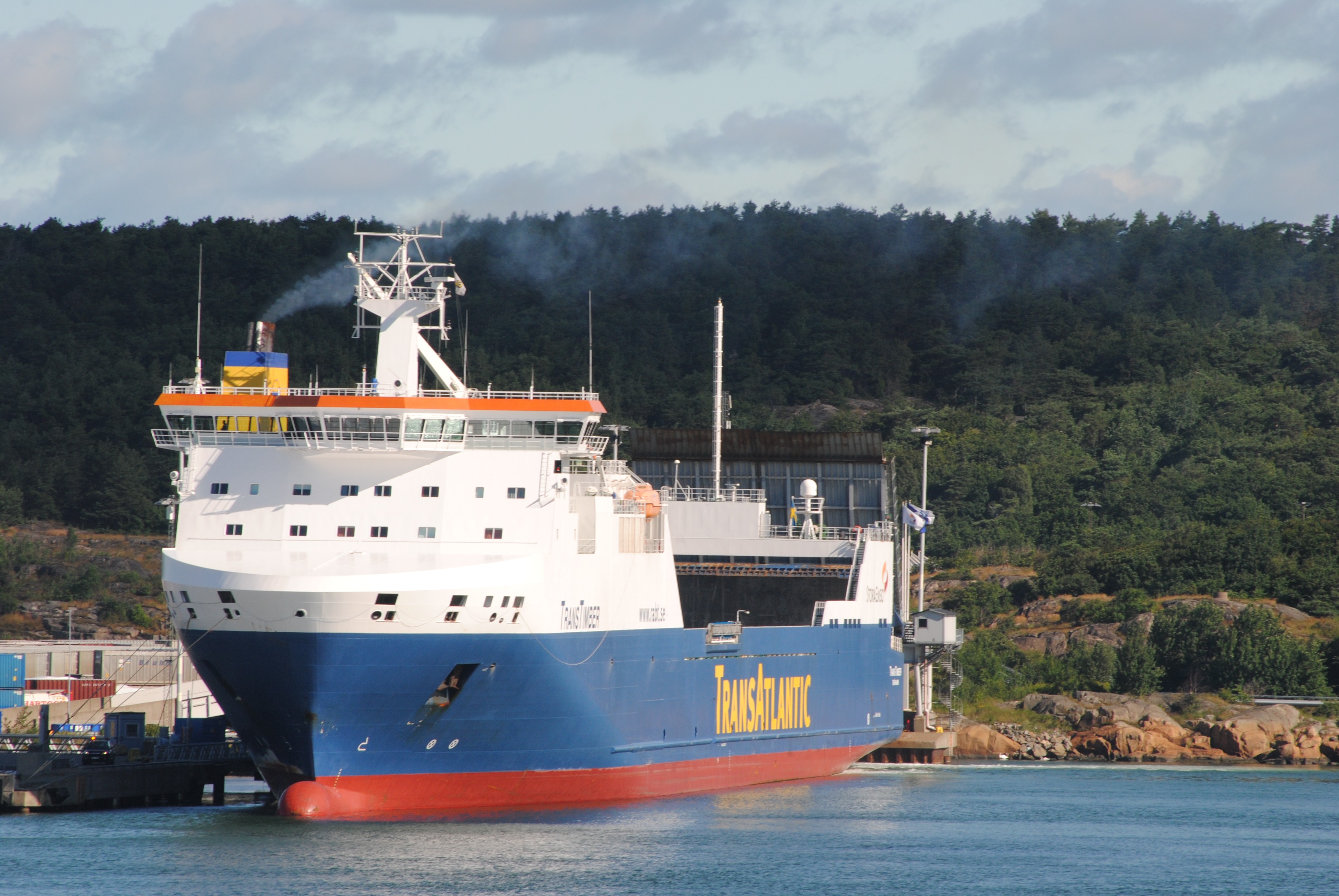 Thames Departure: TUNDRALAND