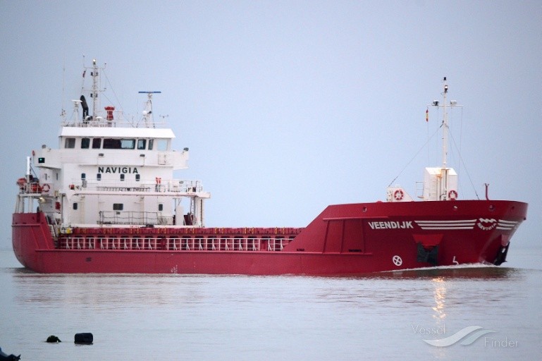Transit: VEENDIJK             entering English South Coast at The Dover Strait