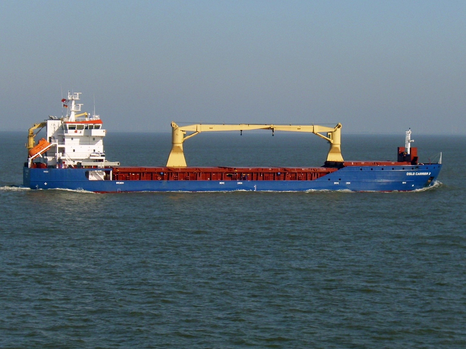 Transit: OSLO CARRIER 3       entering English South Coast at The Dover Strait