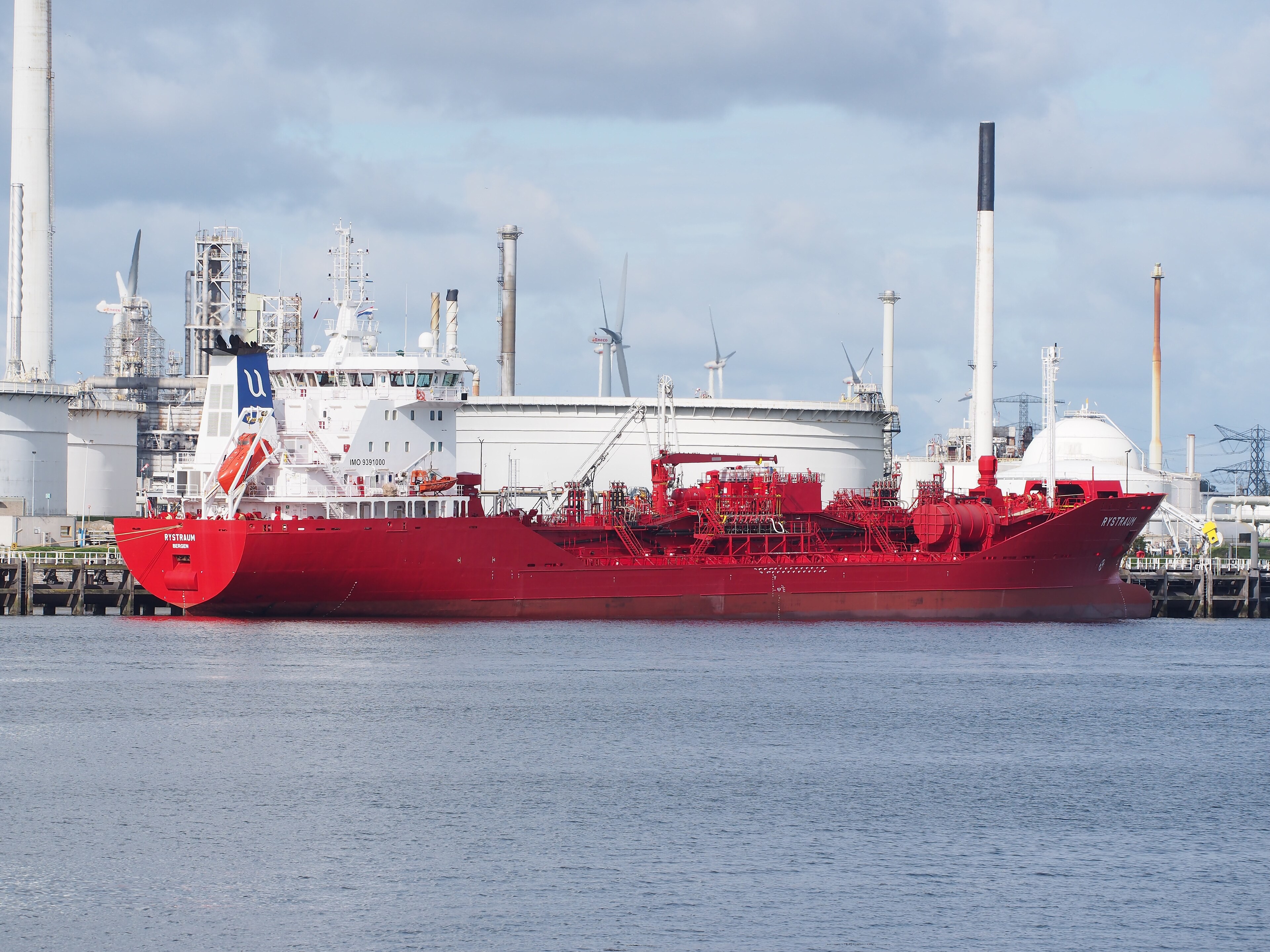 Cork Harbour Departure: RYSTRAUM            