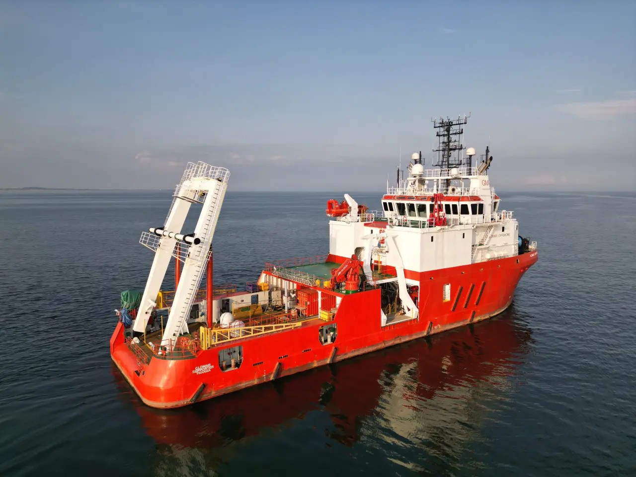 Scottish East Coast - GLOMAR SUPPORTER     transiting Berwick Coast