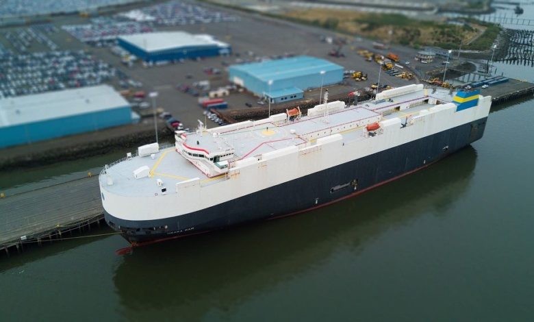 Transit: SIEM EDISON          entering English South Coast at The Dover Strait