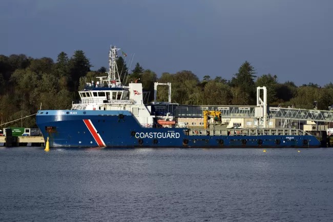  Scottish North Coast - IEVOLI BLACK         transiting Thurso Coast