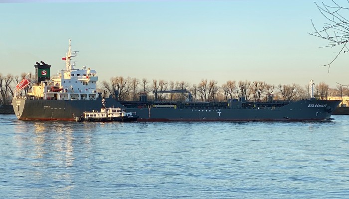  Celtic Sea - EVA SCHULTE          transiting Celtic Sea