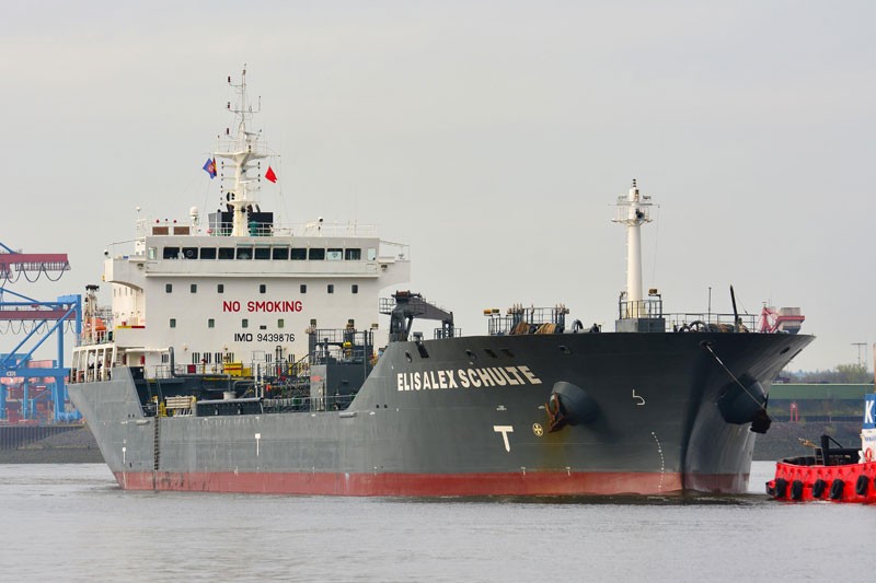 Mersey Arrival: ELISALEX SCHULTE    