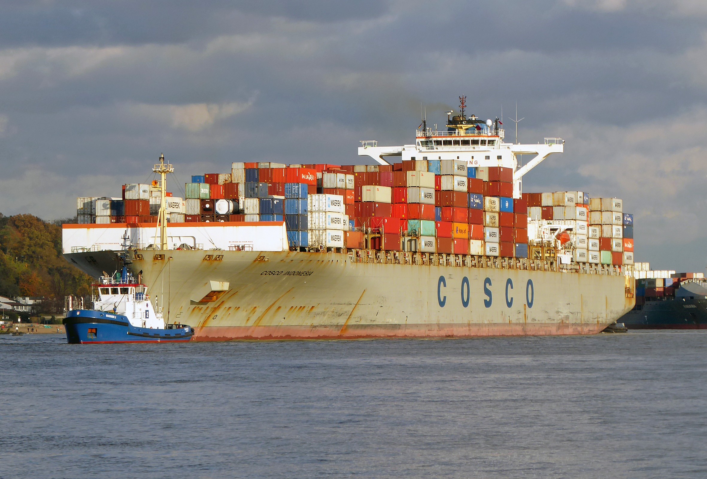  Celtic Sea - COSCO INDONESIA      transiting Celtic Sea