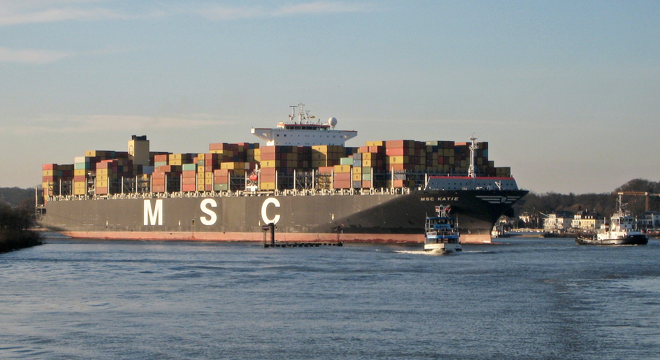  Celtic Sea - MSC KATIE            transiting Celtic Sea