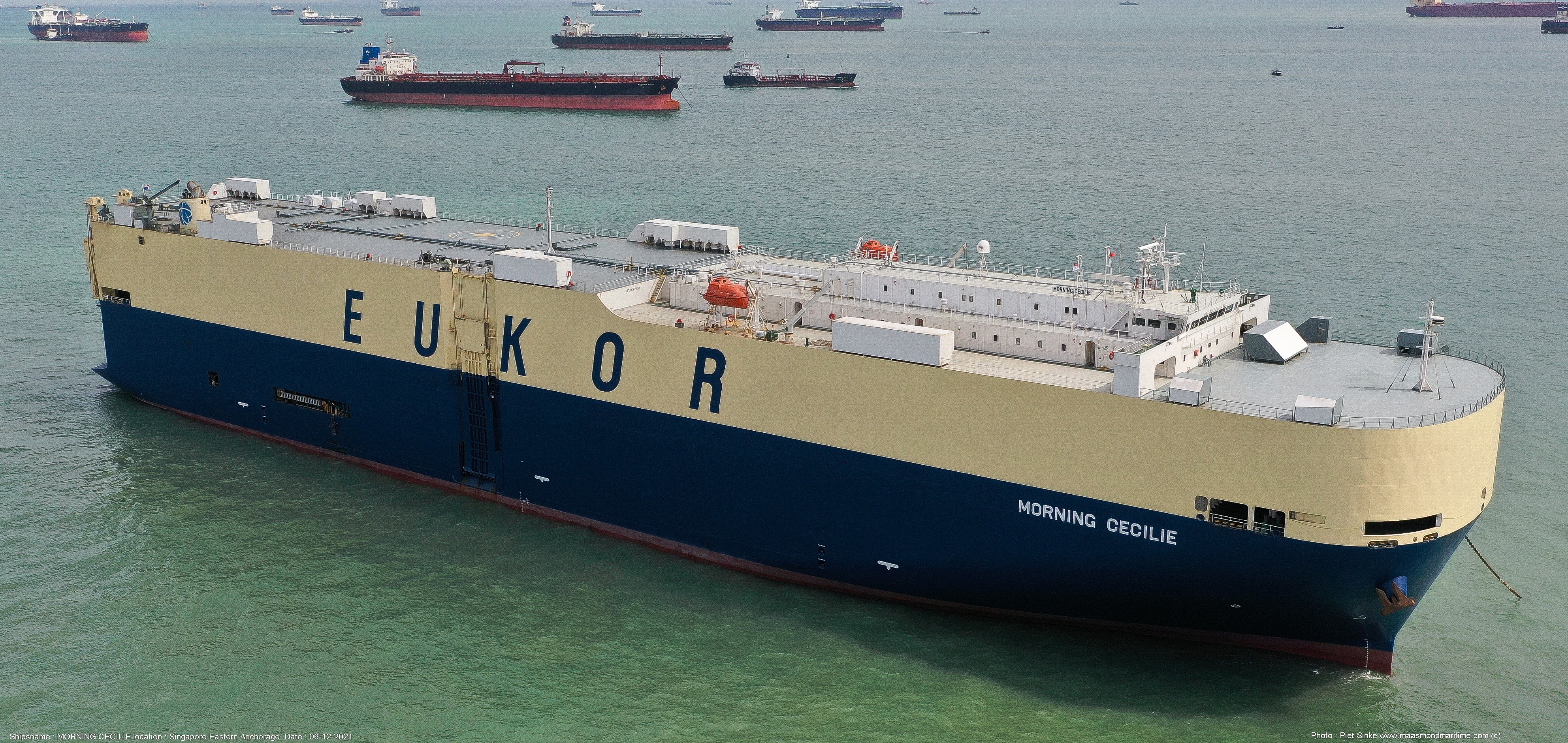 Transit: MORNING CECILIE      entering English South Coast at The Dover Strait