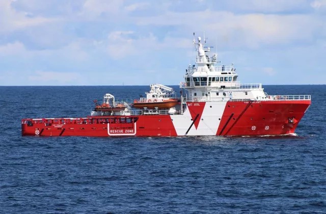  Scottish East Coast - VOS VIGILANT         transiting Aberdeenshire Coast