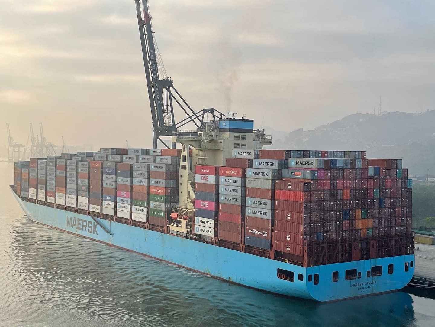 Transit: MAERSK LAGUNA        entering English South Coast at The Dover Strait