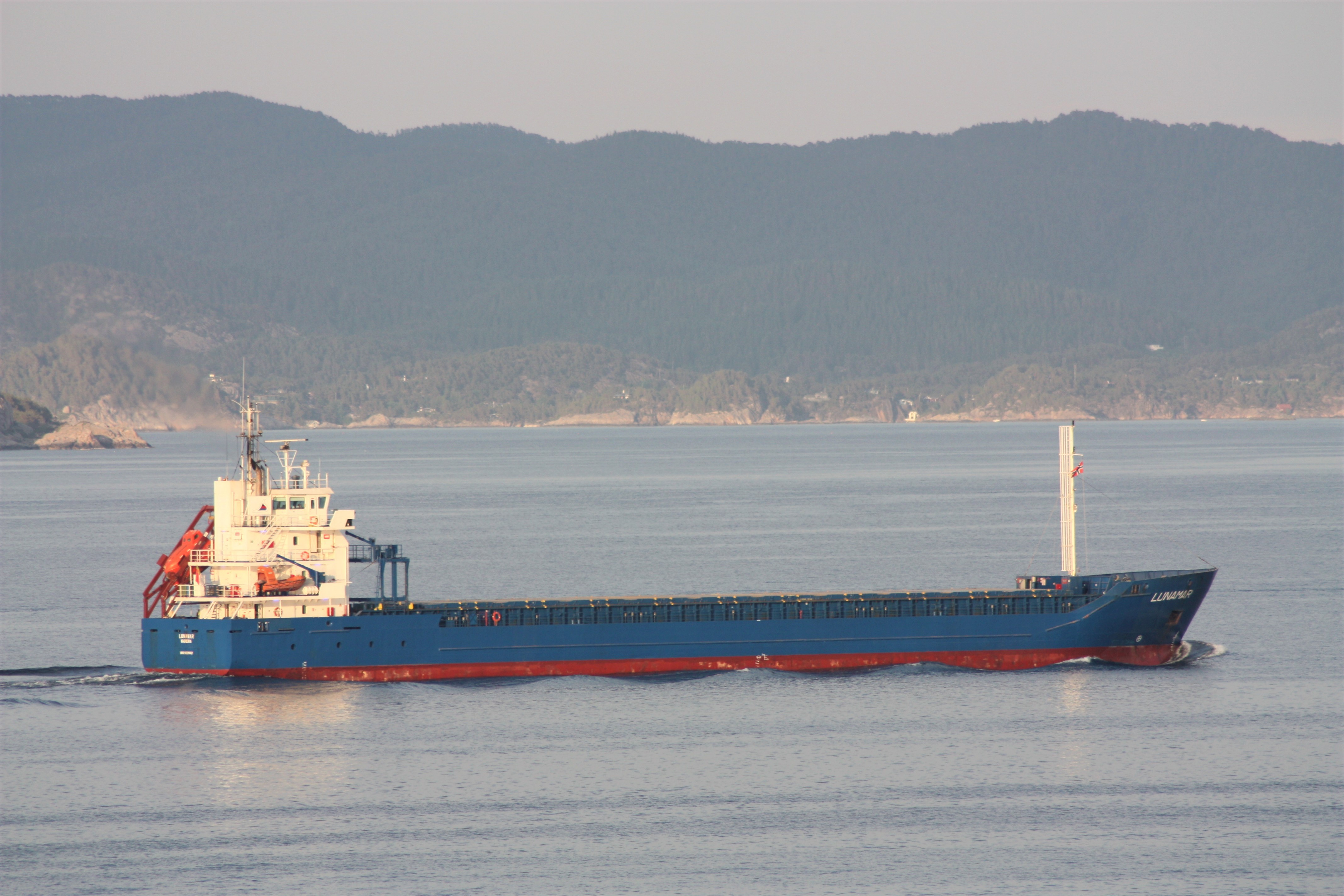 Humber Departure: LUNAMAR             