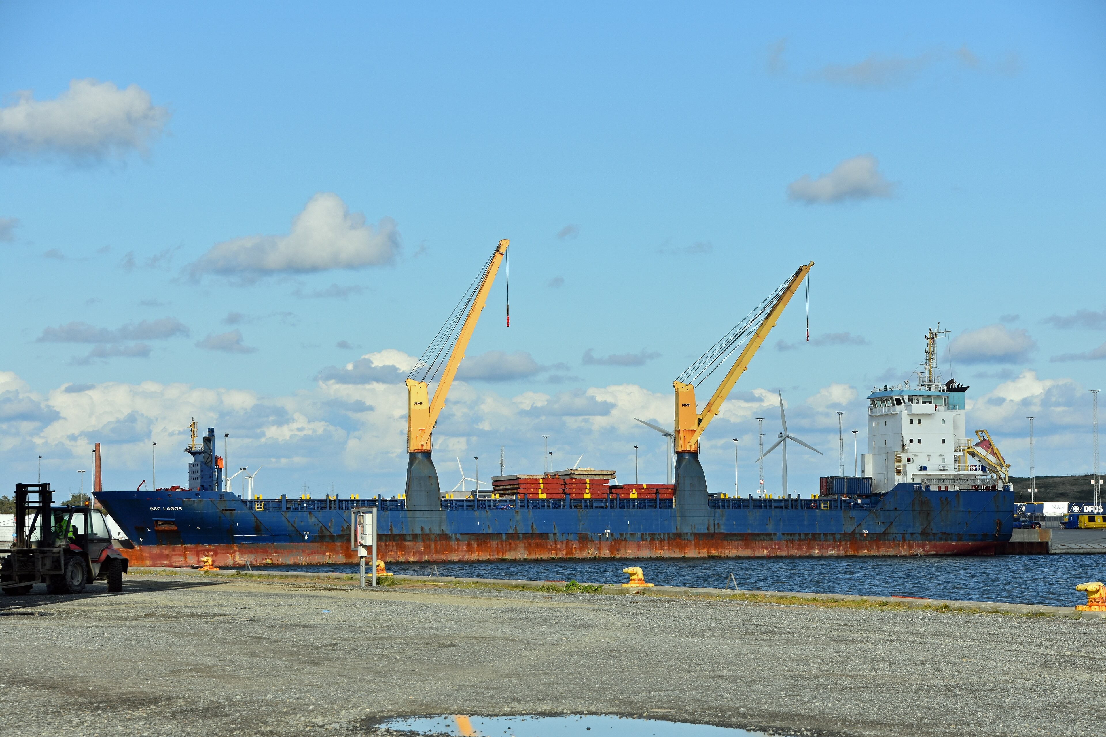 Transit: BBC LAGOS entering English South Coast at The Dover Strait