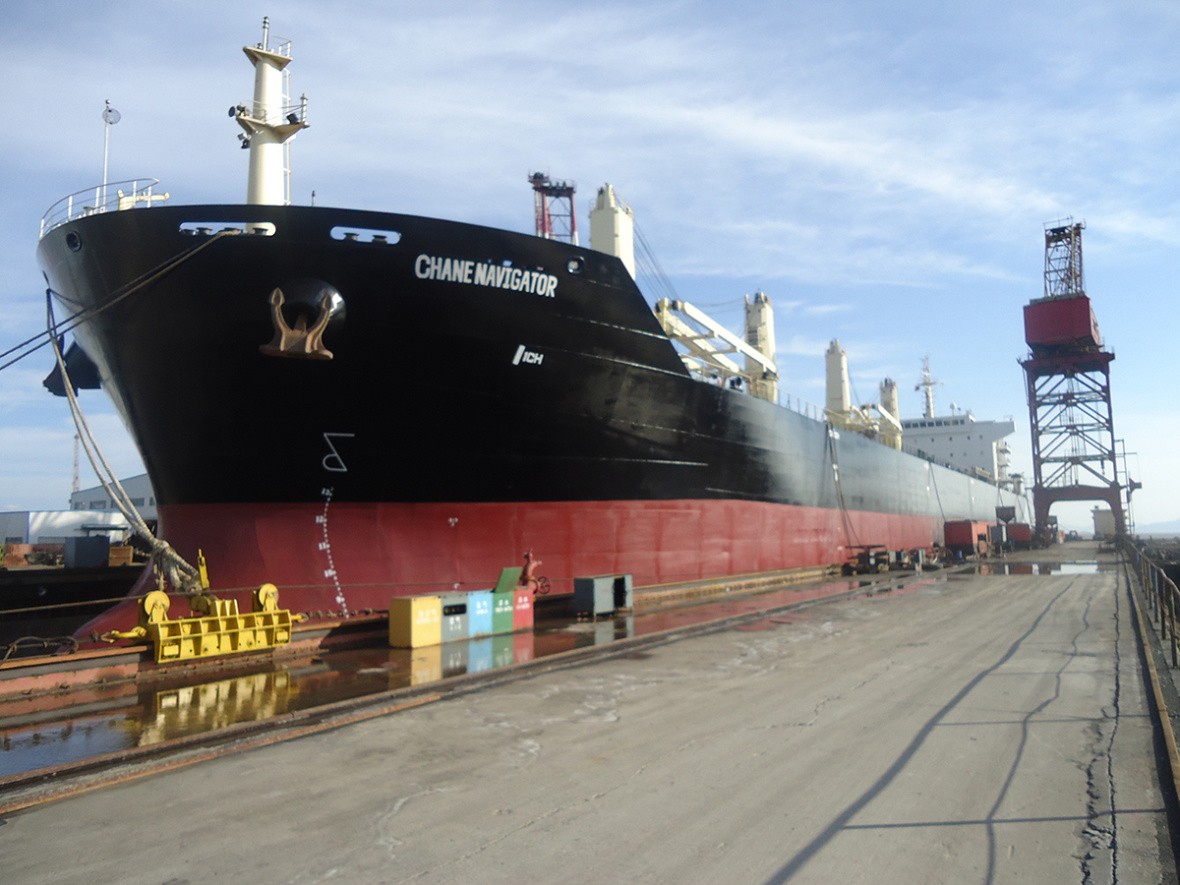  Celtic Sea - PHOENIX LEGEND       transiting Celtic Sea