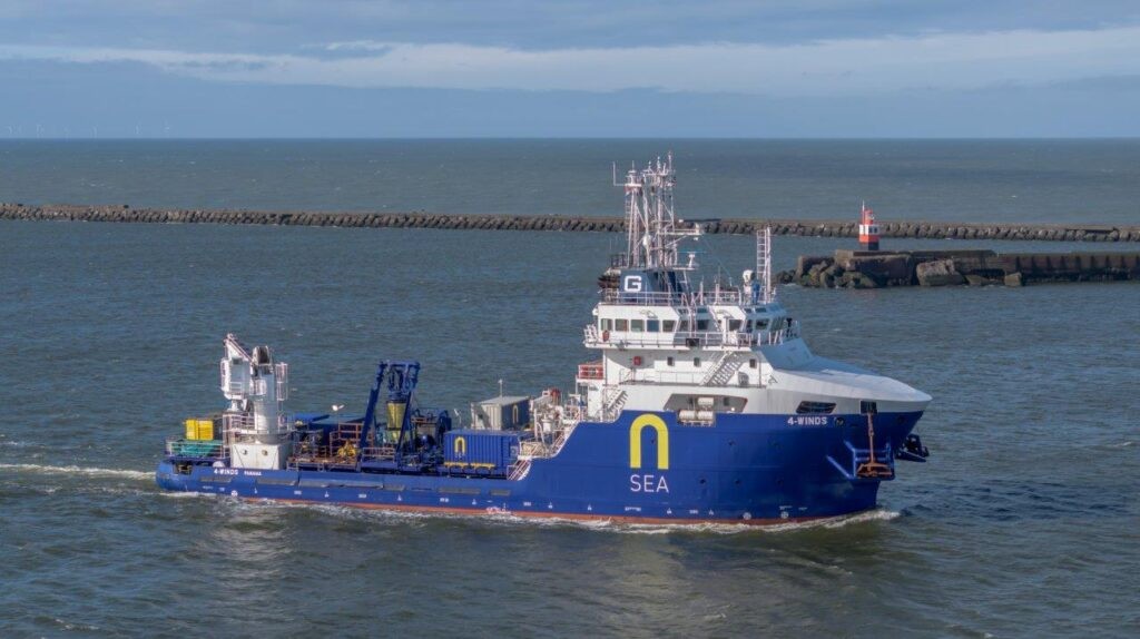 Transit: 4-WINDS              entering English South Coast at The Dover Strait