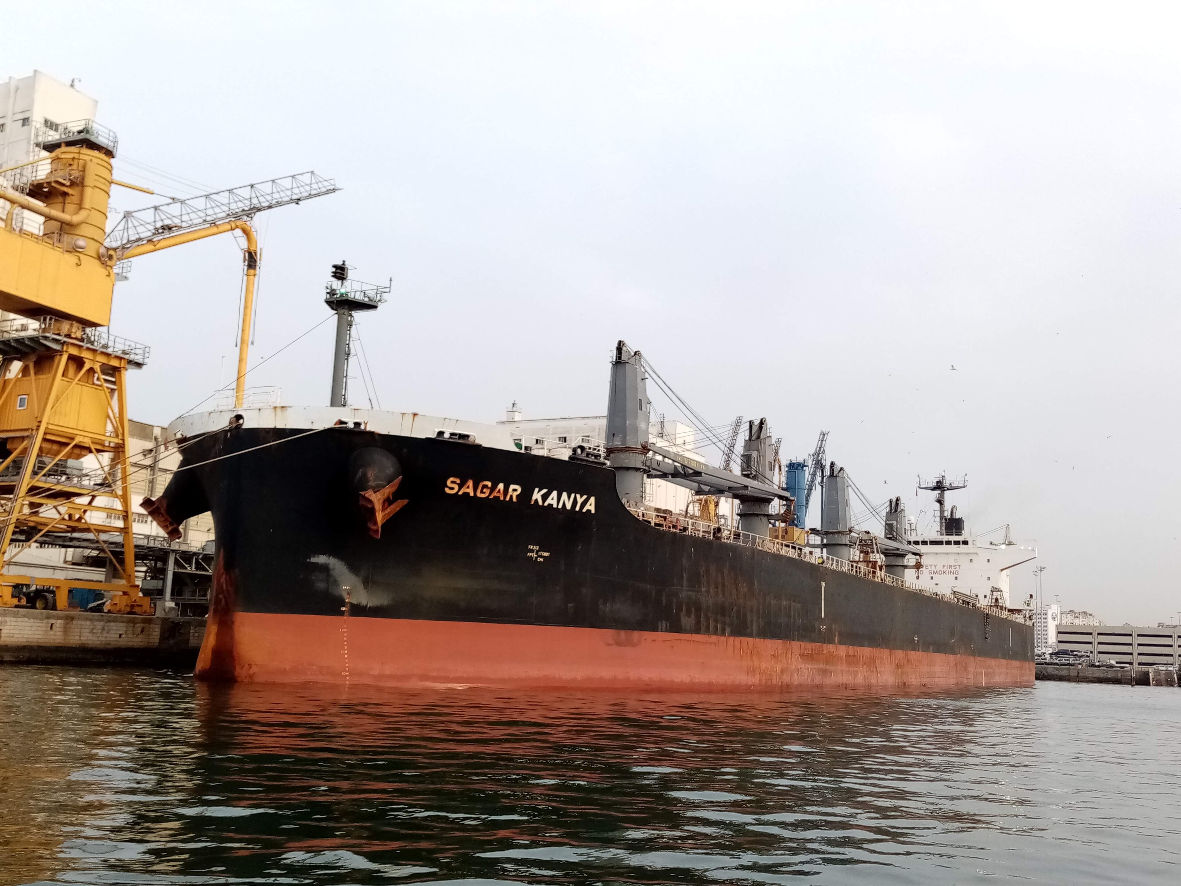 Transit: SUMMER LADY          entering English South Coast at The Dover Strait
