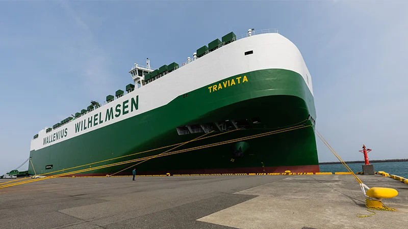 Transit: TRAVIATA             entering English South Coast at The Dover Strait