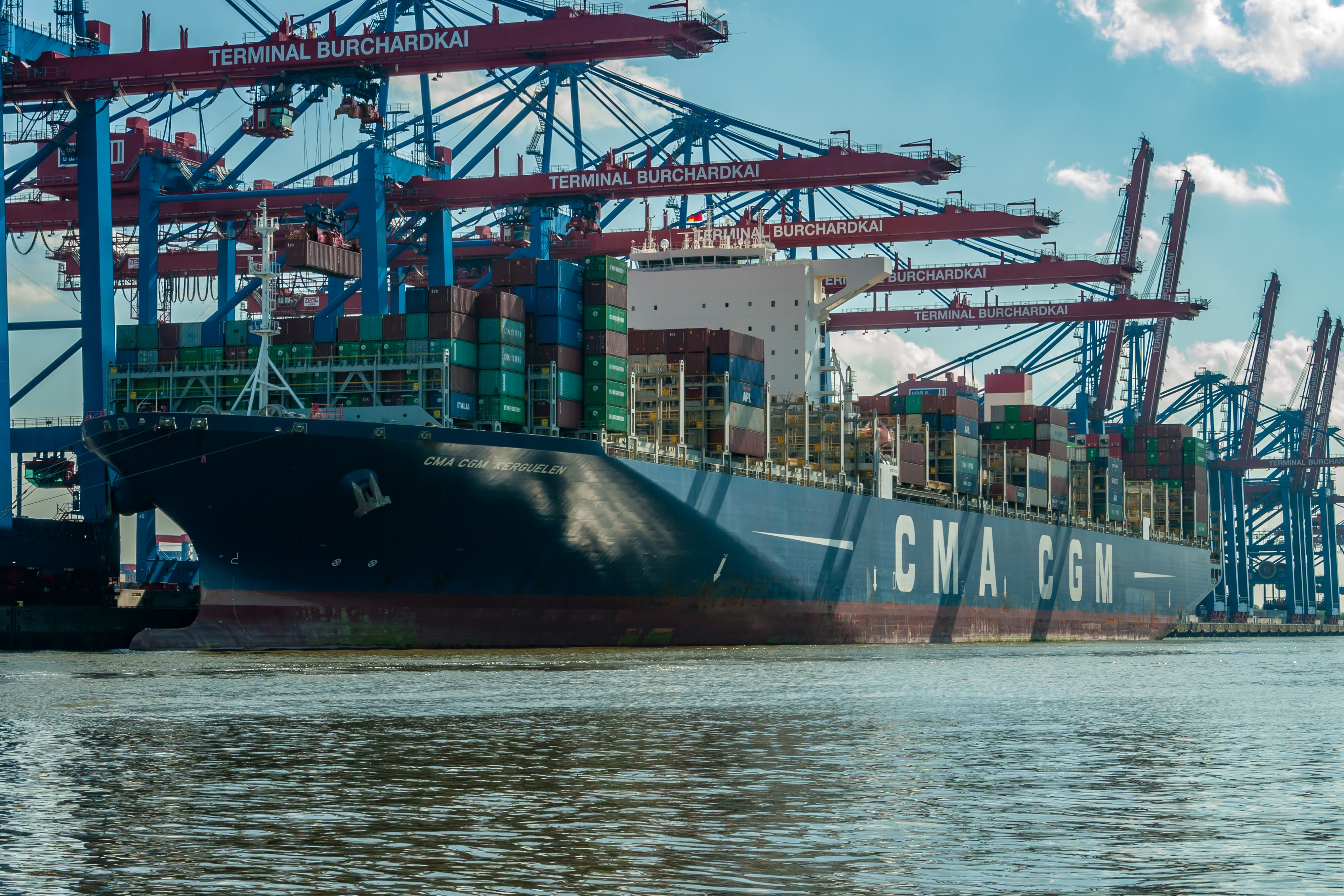 Southampton Departure: CMA CGM KERGUELEN