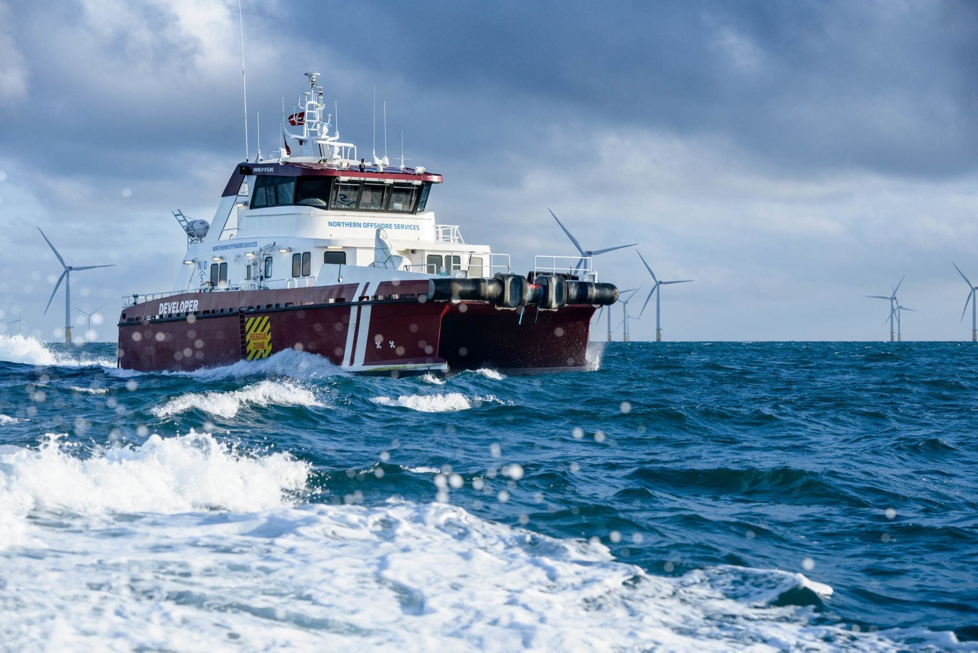  Irish Sea - DEVELOPER            transiting Irish Sea East of Man
