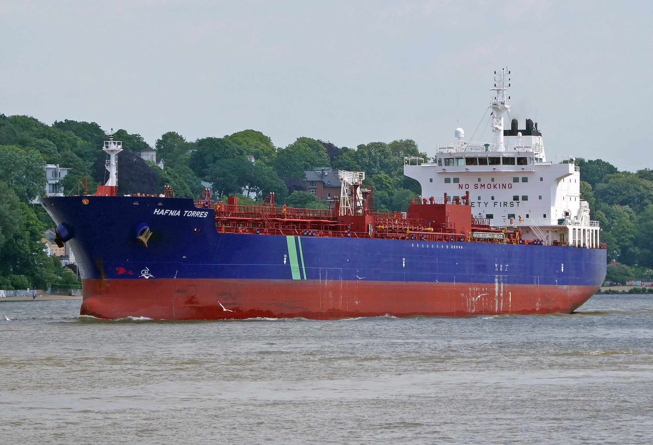 Transit: TORRES               entering English South Coast at The Dover Strait